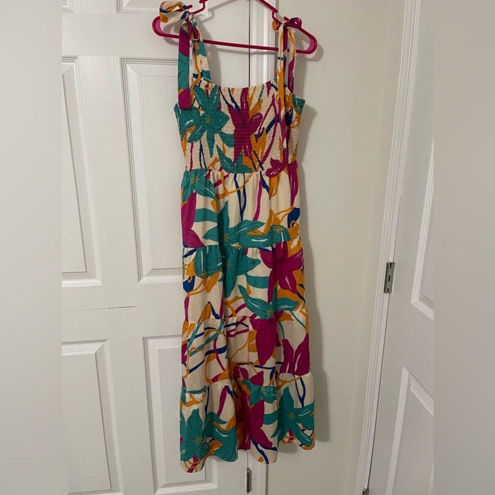 Looking to stand out in a crowd? This is your dress!